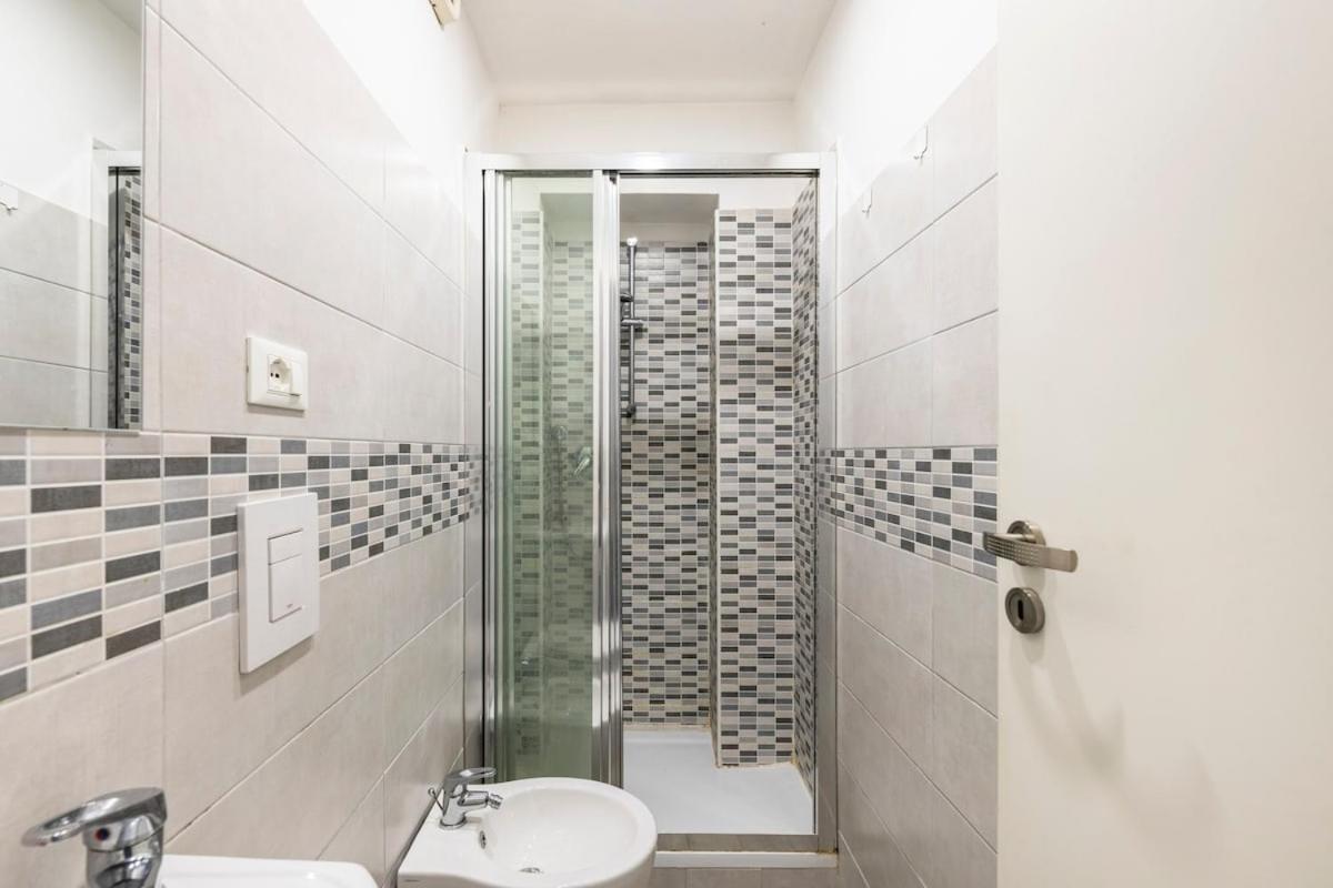 Appartement Giaciglio Valentino à Turin Extérieur photo