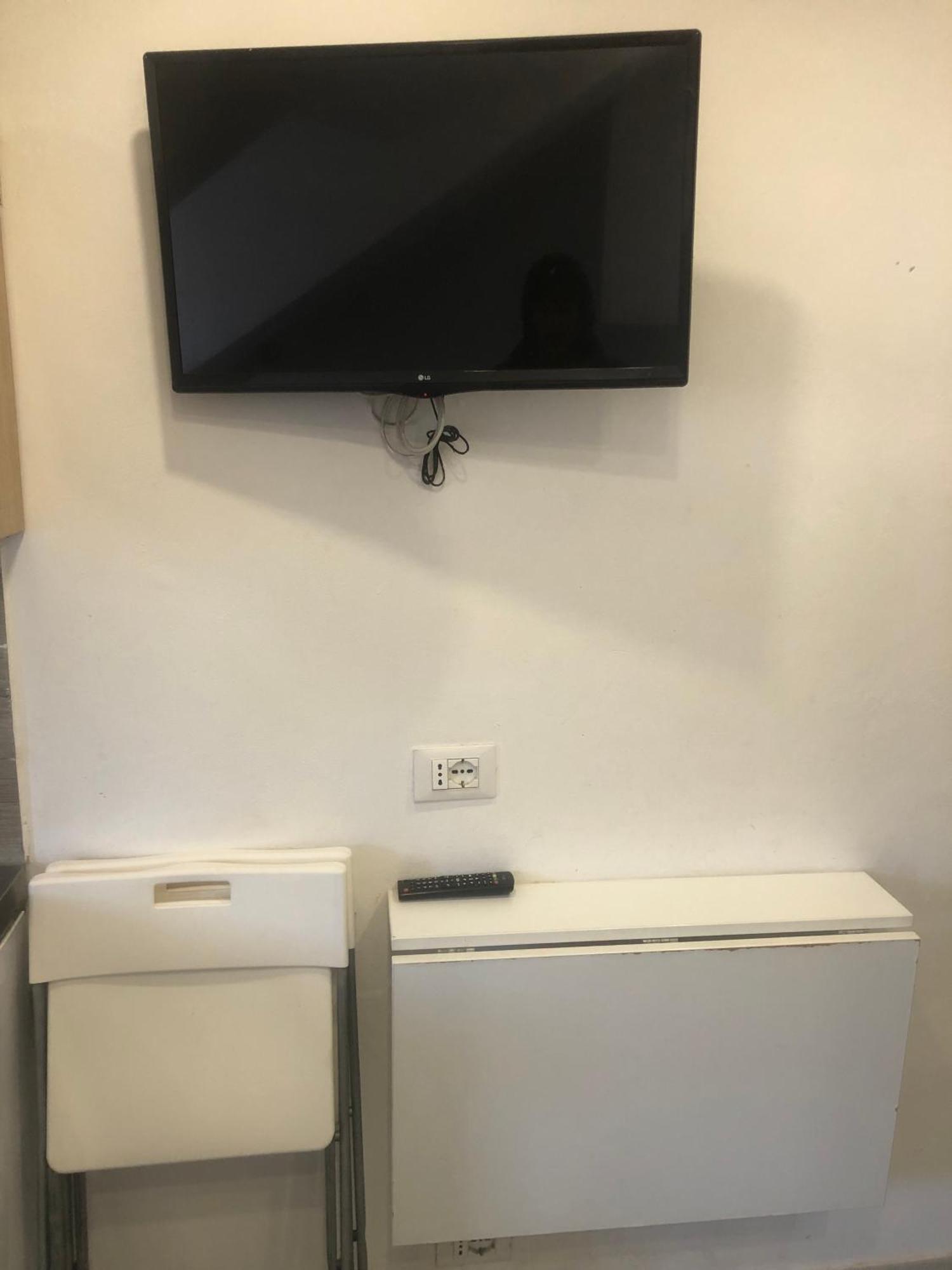 Appartement Giaciglio Valentino à Turin Extérieur photo