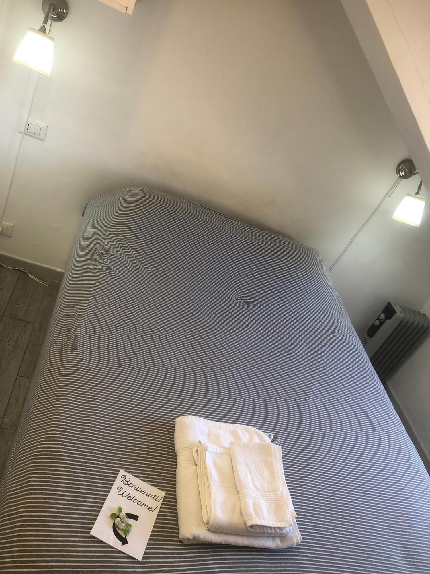 Appartement Giaciglio Valentino à Turin Extérieur photo